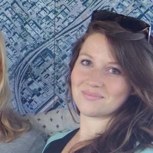 Meet your Posher, Corinne